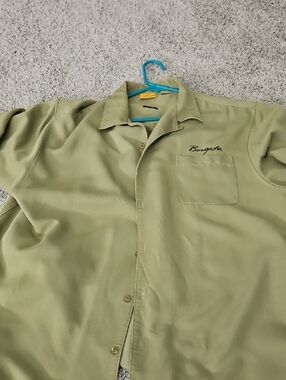 Men's Olive Green Short-Sleeve Button-Up Shirt